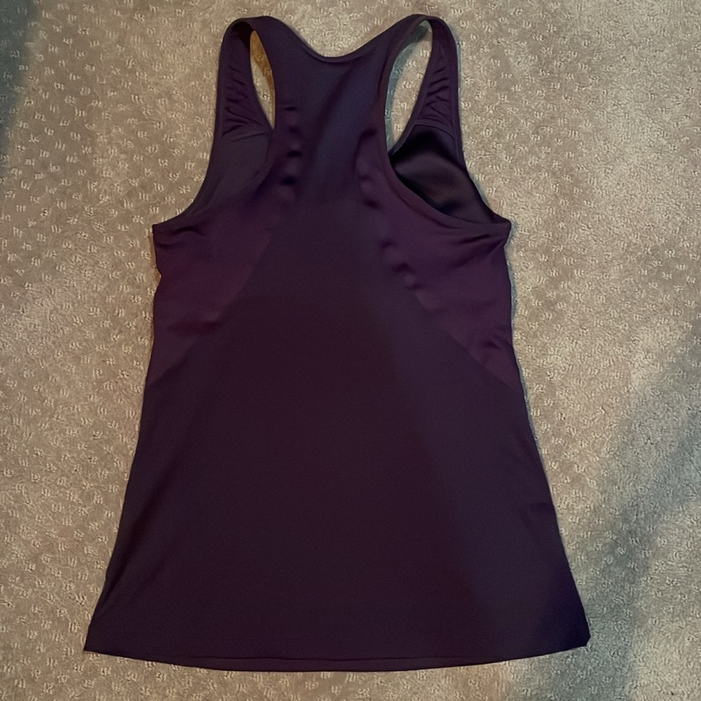 Nike Slim fit Dri-Fit tank with built in bra. - Picture 2 of 4
